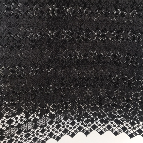 Sandro black lace short sleeved top - Picture 3 of 7